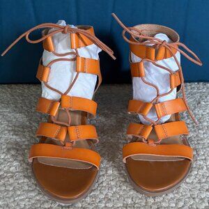 NWOT Old Navy Gladiator Block Heel Color: Brown Size: 8